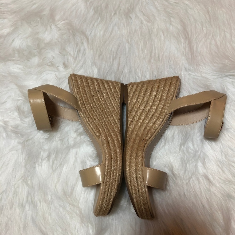 Steve Madden Tan Seaside Wedge Sandals Size 8.5 - Picture 4 of 8